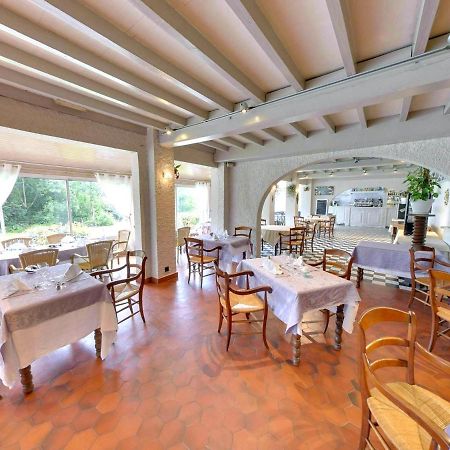 Fasthotel Oloron Hostellerie Du Paon Blanc Lurbe-Saint-Christau Zewnętrze zdjęcie