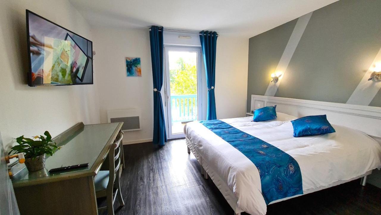 Fasthotel Oloron Hostellerie Du Paon Blanc Lurbe-Saint-Christau Zewnętrze zdjęcie